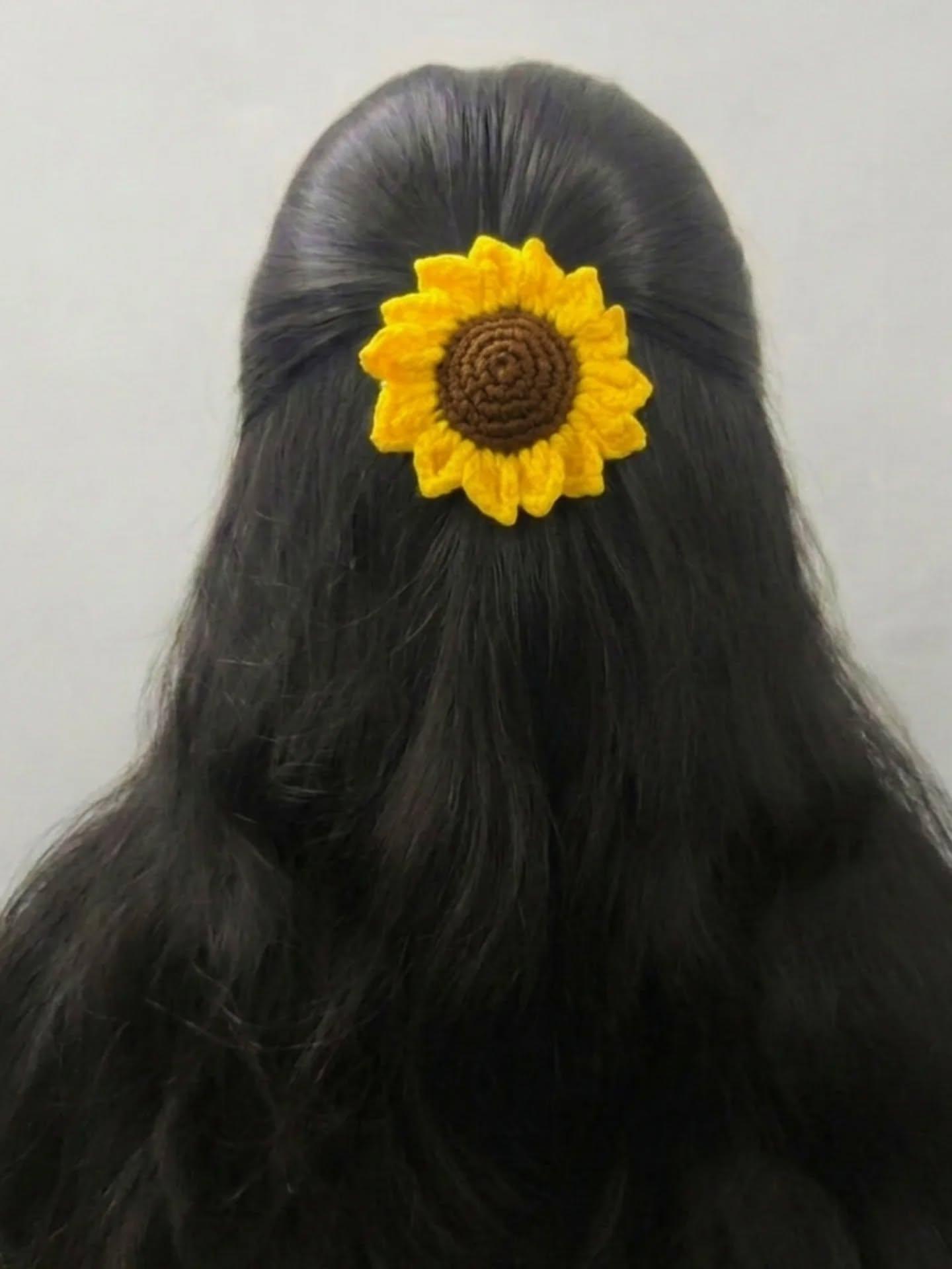 Sunflower Clip